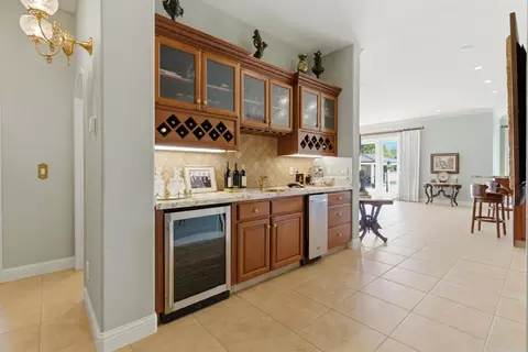 Entry Way - 1418 Riverview Cir #E, Ripon, CA 95366 photo 7 of 11
