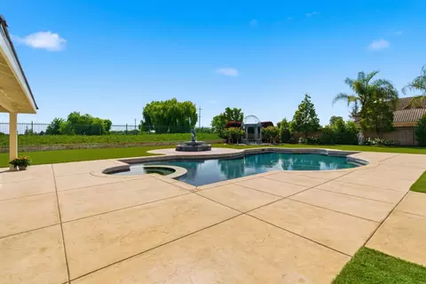 Exterior - 1418 Riverview Cir #E, Ripon, CA 95366 photo 6 of 16