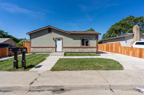 Exterior - 821 Nevada St, Manteca, CA 95337 photo 2 of 5