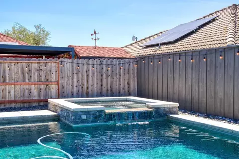 Exterior - 747 Palm Ave, Ripon, CA 95366 photo 12 of 15