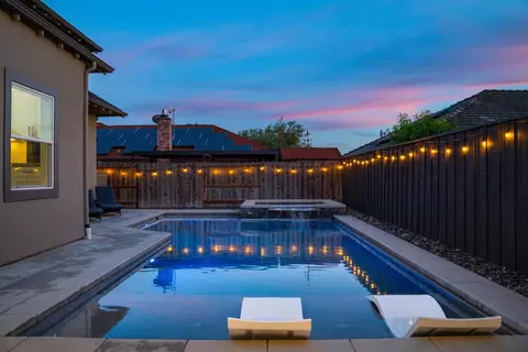Exterior - 747 Palm Ave, Ripon, CA 95366 photo 13 of 15