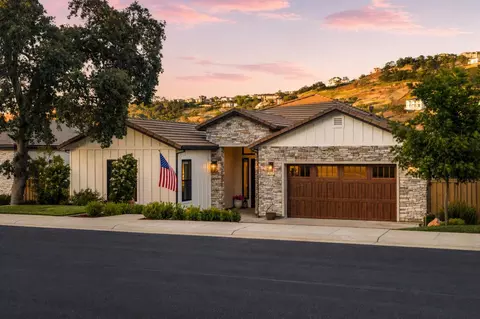 Exterior - 2022 Ritchie St, Folsom, CA 95630 photo 1 of 15