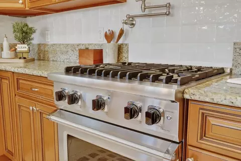 Kitchen - 3906 Brace Ranch Rd, Loomis, CA 95650 photo 3 of 5