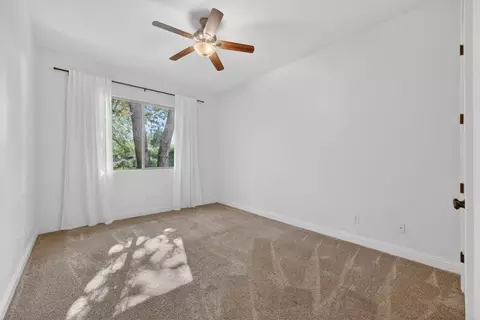 Bedroom - 3906 Brace Ranch Rd, Loomis, CA 95650 photo 9 of 10