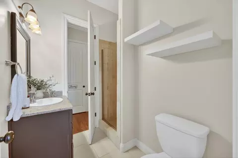 Bath - 3906 Brace Ranch Rd, Loomis, CA 95650 photo 1 of 9
