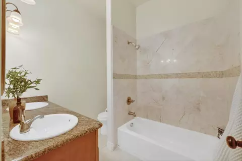 Bath - 3906 Brace Ranch Rd, Loomis, CA 95650 photo 7 of 9