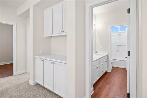 Entry Way - 1834 Meritt Dr, Tracy, CA 95304 photo 5 of 7