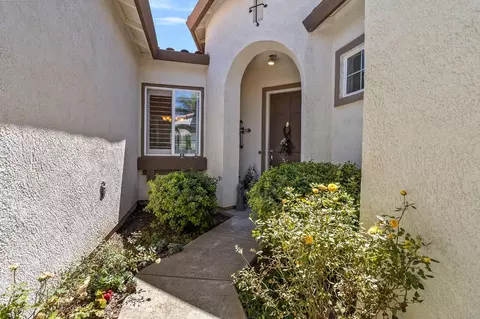 Exterior - 2412 Trident Dr, Modesto, CA 95355 photo 3 of 8