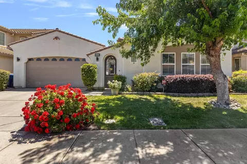 2412 Trident Dr, Modesto, CA 95355