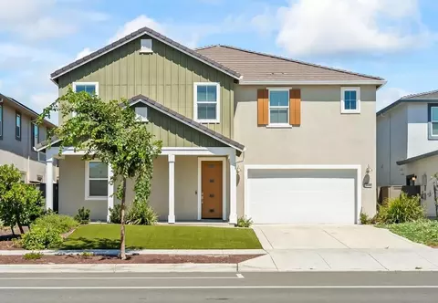 5930 Lakestone Dr, Sacramento, CA 95835