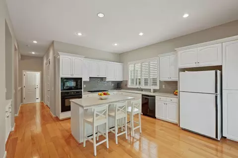 Kitchen - 2088 Incline Dr, Lodi, CA 95242 photo 2 of 5
