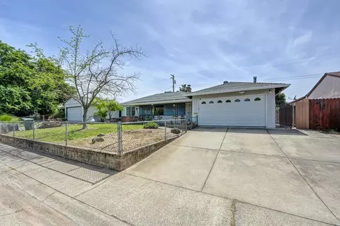 6409 Larry Way, North Highlands, CA 95660