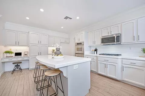 Kitchen - 5321 Clipper Ct, Rocklin, CA 95765 photo 3 of 4