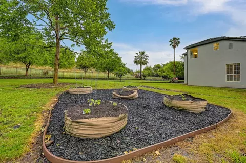 Exterior - 5321 Clipper Ct, Rocklin, CA 95765 photo 18 of 19