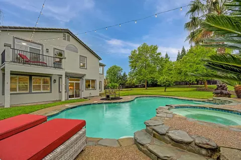 Exterior - 5321 Clipper Ct, Rocklin, CA 95765 photo 8 of 19