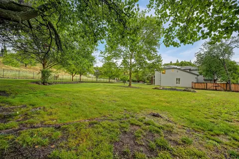 Exterior - 5321 Clipper Ct, Rocklin, CA 95765 photo 17 of 19