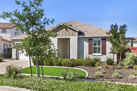 7503 Allan Detrick Ave, Elk Grove, CA 95757