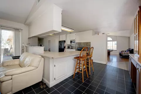 Kitchen - 4427 E Catlett Rd, Lincoln, CA 95648 photo 1 of 5