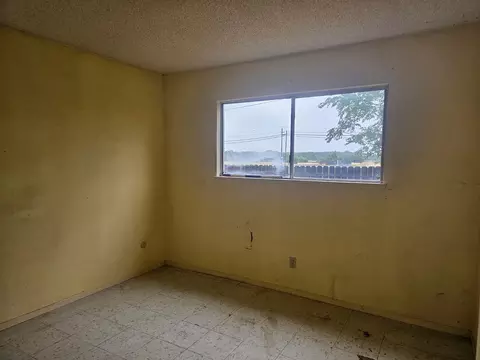 Bedroom - 1108 Washington Ave, Winters, CA 95694 photo 3 of 4