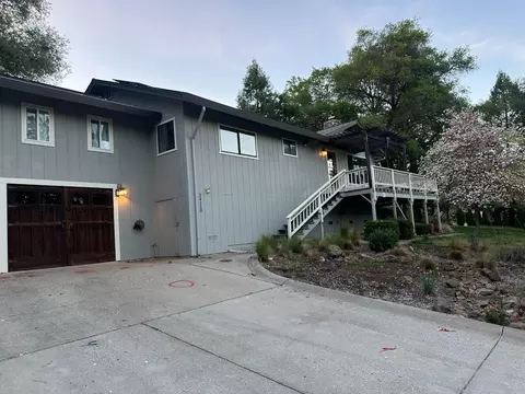 24110 Oakmont Way, Auburn, CA 95602