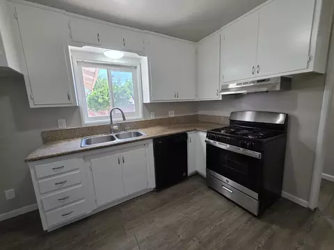 Kitchen - 1416 Tully Rd, Modesto, CA 95350 photo 3 of 4