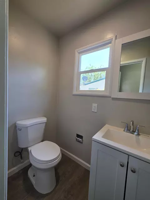 Bath - 1416 Tully Rd, Modesto, CA 95350 photo 1 of 6