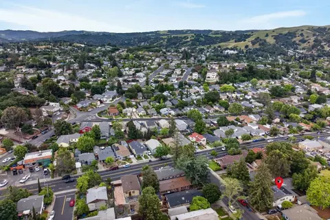 View/Area - 1435 Date St, Martinez, CA 94553 photo 3 of 6