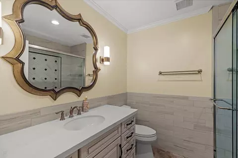 Bath - 1037 Vienna Dr, Lodi, CA 95242 photo 1 of 8