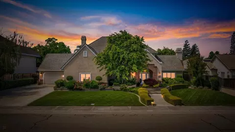1037 Vienna Dr, Lodi, CA 95242