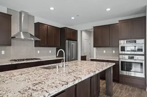Kitchen - 2584 Lombardy Ct, Lodi, CA 95242 photo 2 of 8