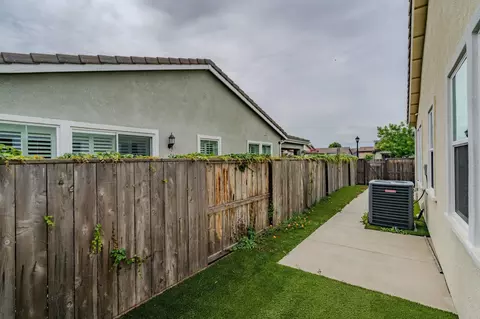 Exterior - 2584 Lombardy Ct, Lodi, CA 95242 photo 11 of 11