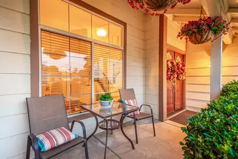 Exterior - 8507 Crosspointe Ct, Antelope, CA 95843 photo 6 of 27