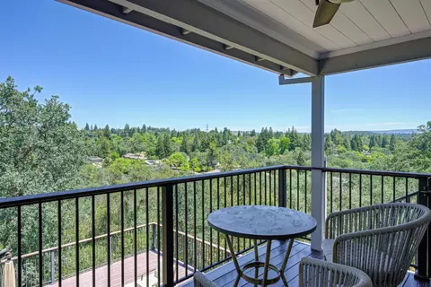 128 Canyon Rim Dr, Folsom, CA 95630