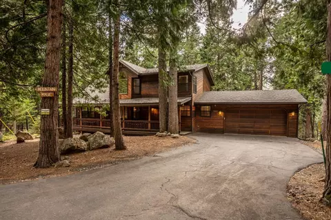 3025 Kenshaw Way, Dorrington, CA 95223