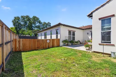 Exterior - 3430 Grove Cir, Loomis, CA 95650 photo 6 of 16