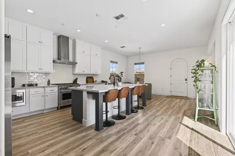 Kitchen - 3430 Grove Cir, Loomis, CA 95650 photo 6 of 12
