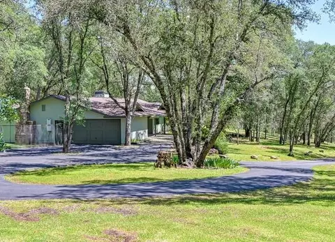 Exterior - 5339 Quail Valley Rd, Placerville, CA 95667 photo 4 of 14