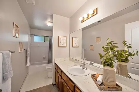 Bath - 5339 Quail Valley Rd, Placerville, CA 95667 photo 2 of 2