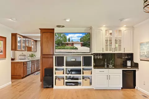 1909 W Vine St, Lodi, CA 95242 photo 19