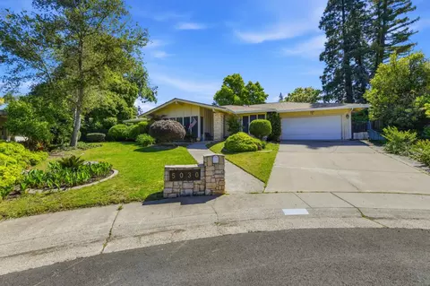 Exterior - 5030 Keane Dr, Carmichael, CA 95608 photo 2 of 8