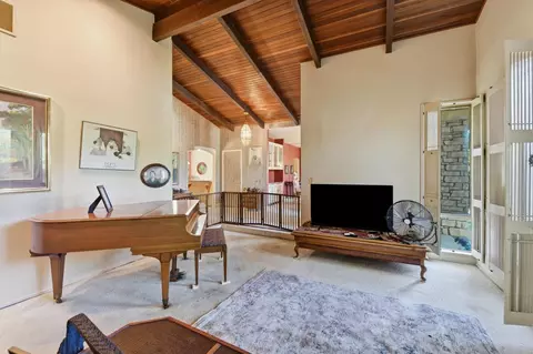 Living - 5030 Keane Dr, Carmichael, CA 95608 photo 4 of 6