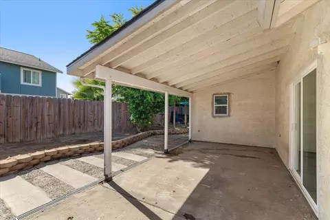 Exterior - 1216 Rolls Royce Ln, Modesto, CA 95351 photo 7 of 9