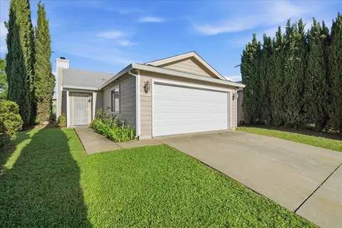 4954 Shell St, North Highlands, CA 95660