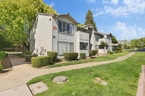 Exterior - 3905 Dale Rd #E, Modesto, CA 95356 photo 4 of 6