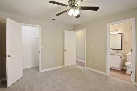 Bedroom - 3905 Dale Rd #E, Modesto, CA 95356 photo 3 of 5