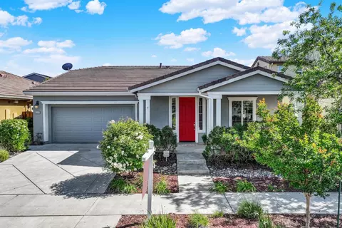 2032 Davis St, Woodland, CA 95776