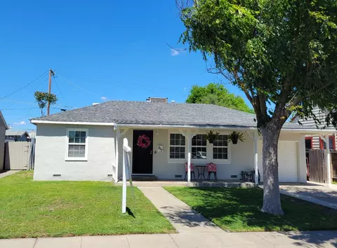 517 Fir St, Manteca, CA 95336