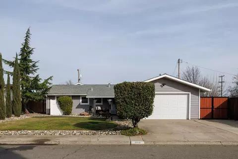 1178 Brookside Ln, Lincoln, CA 95648