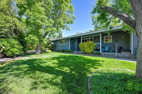 Exterior - 4130 Prospect Dr, Carmichael, CA 95608 photo 14 of 22