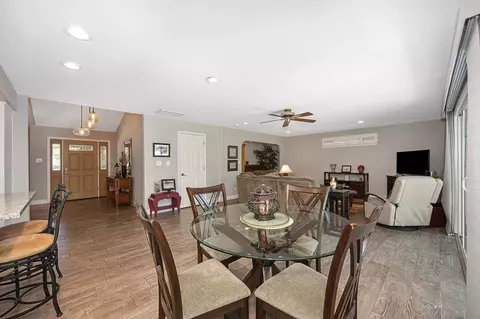 Dining - 4130 Prospect Dr, Carmichael, CA 95608 photo 6 of 7